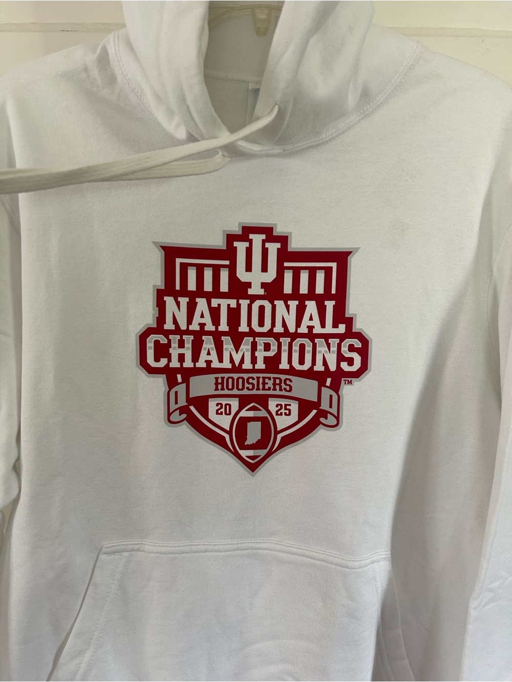 Indiana University 'National Champions' Hoosiers White Hoodie with Red Logo. Med - Picture 2 of 10
